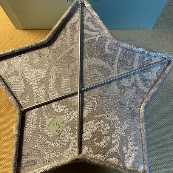 PartyLite Platinum Star Gift Set, 6 scented candles & glass holder in Box - Picture 6 of 8